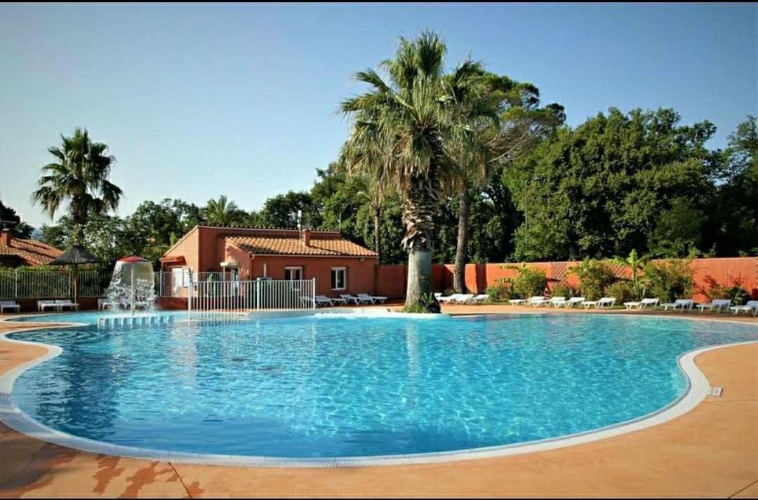 Camping Le Clos Du Thym - Argelès-sur-Mer Eksteriør billede