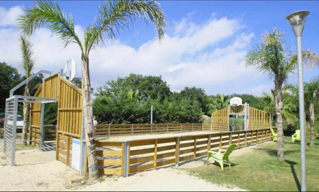 Camping Le Clos Du Thym - Argelès-sur-Mer Eksteriør billede